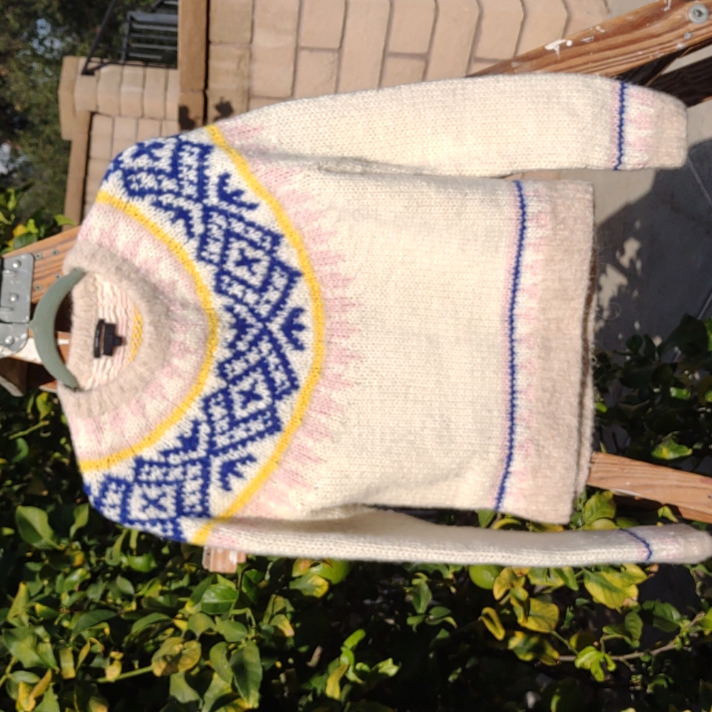 J.Crew Round Neckline Pattern Pullover Hand Knit … - image 1